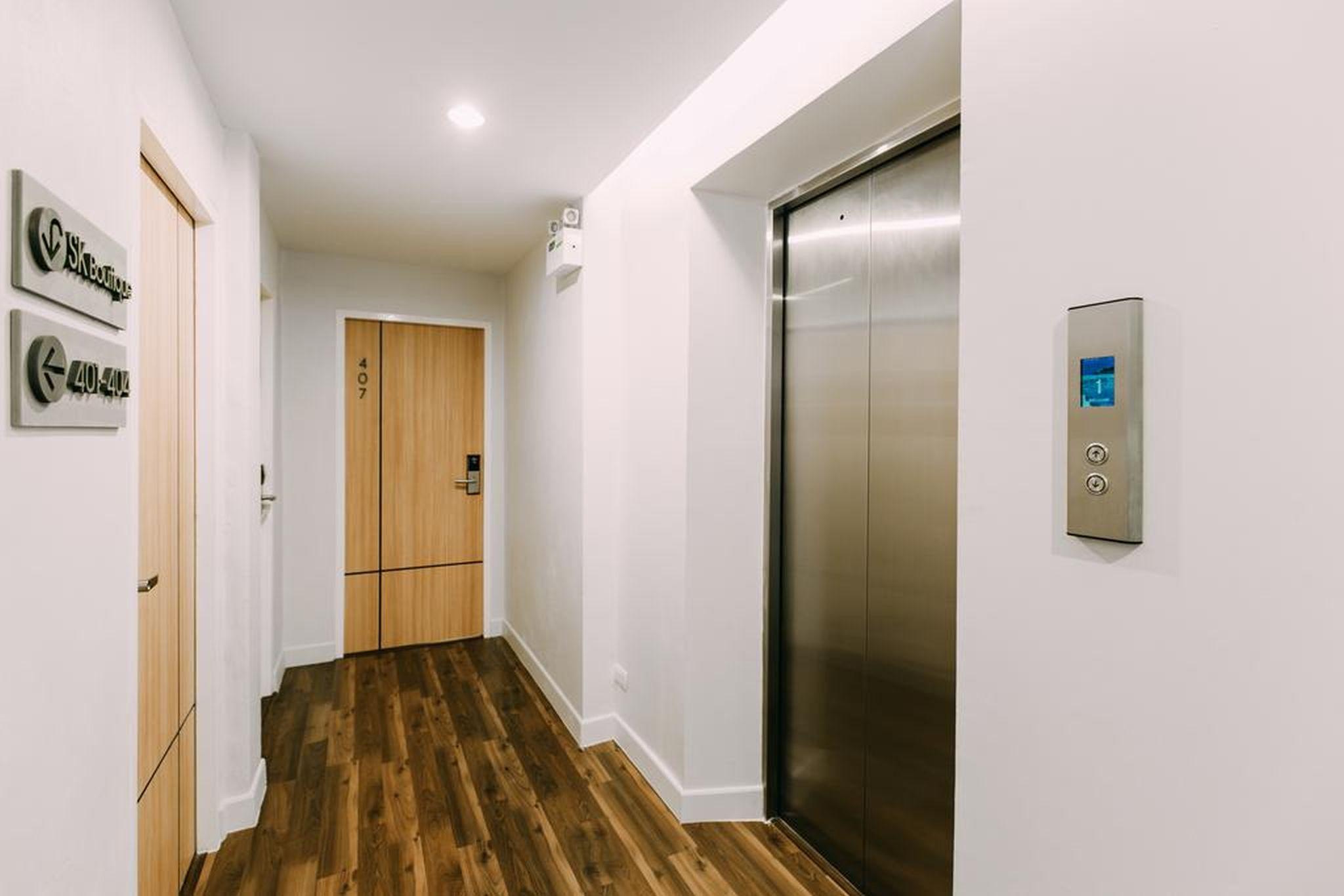 Metro Hotel Bangkok Ngoại thất bức ảnh