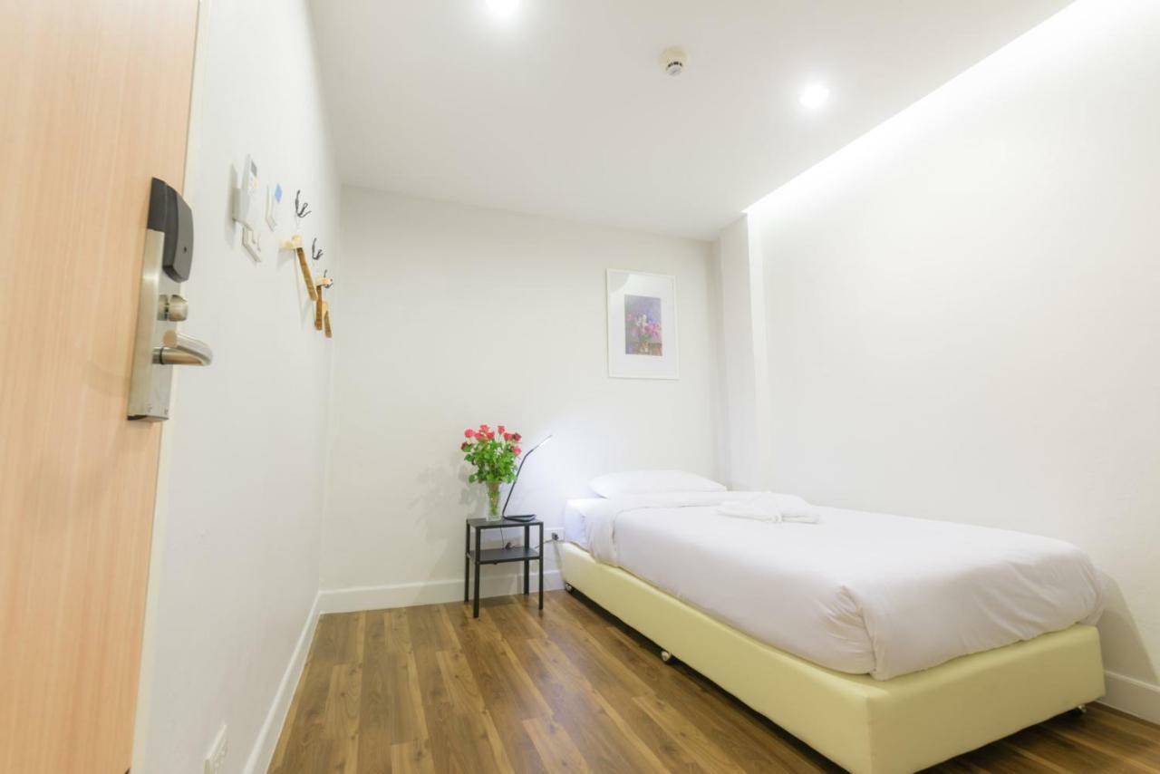 Metro Hotel Bangkok Ngoại thất bức ảnh